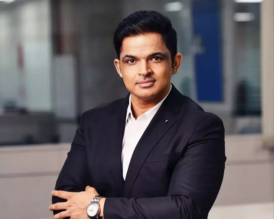 Sandiip Bharadwaj Sandiip Bharadwaj